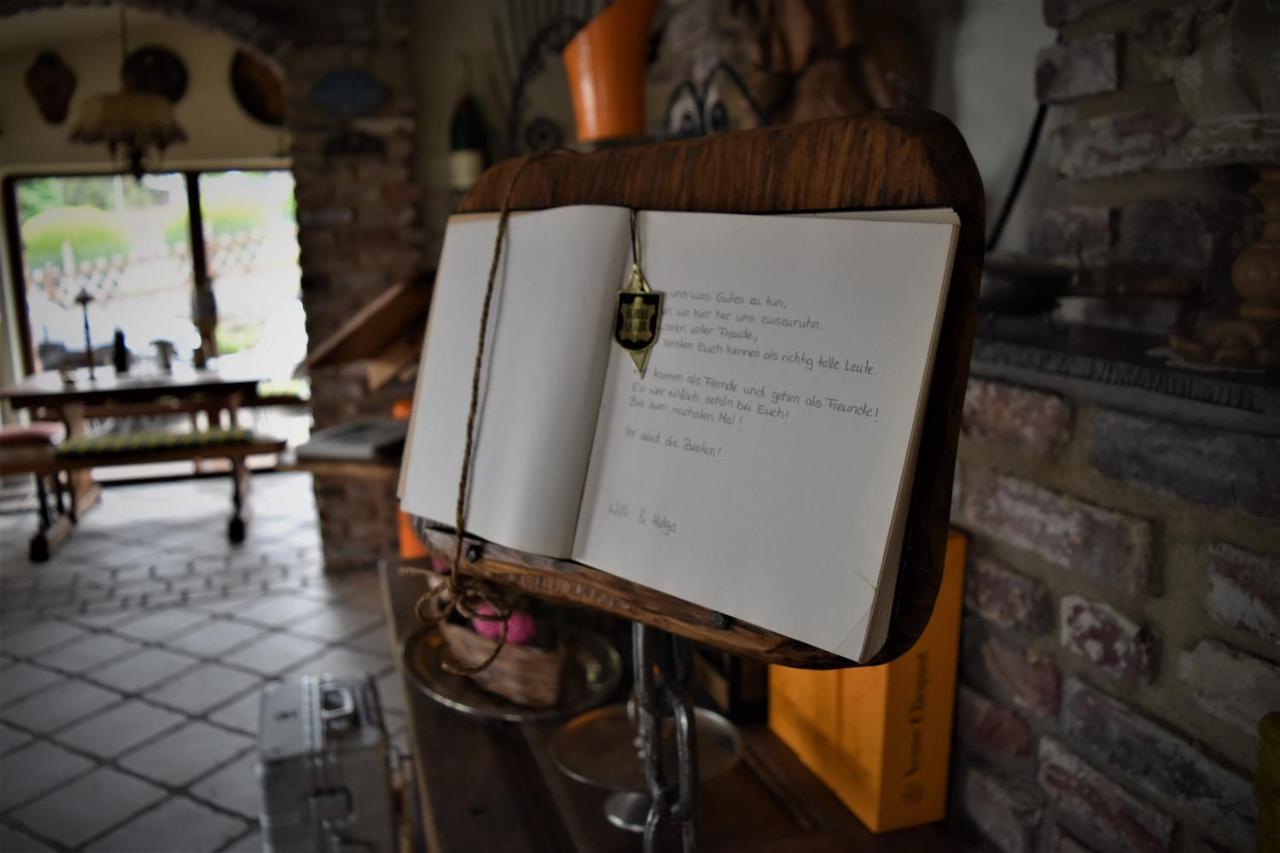 Domizil Hotel Bei Welter Nideggen Kreuzau Bagian luar foto